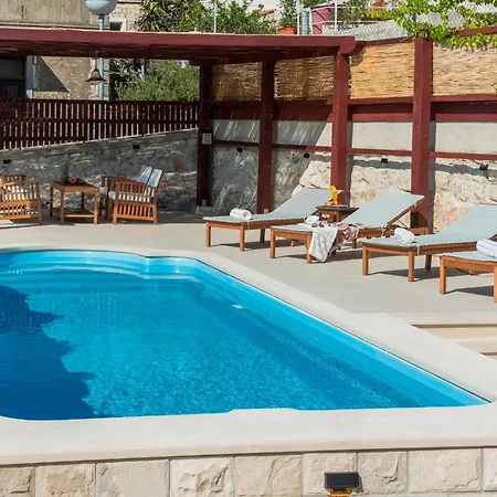 Appartement Miljas *