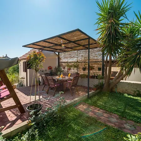 Miljas Appartement *